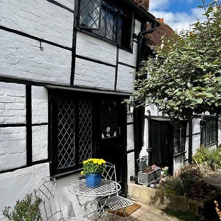 15Th Century Tiny Character Cottage-Henley Centre Экстерьер фото